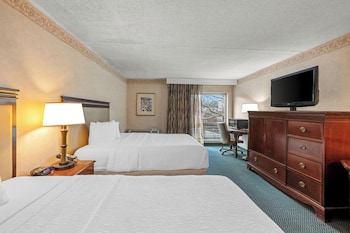 Standard Room, 2 Double Beds, Non Smoking