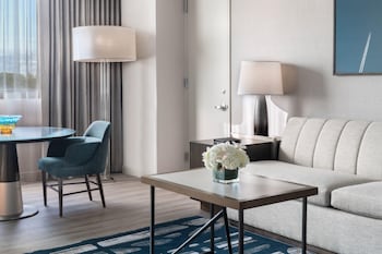 Studio Suite Premier Tower