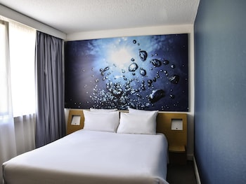 Family Suite, 1 Queen Bed with Sofa bed