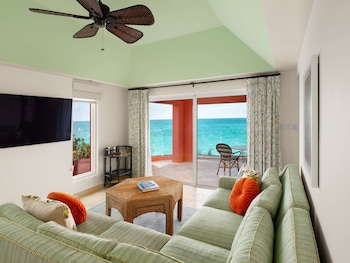 Cottage 1 Bedroom with Pool (Water View)
