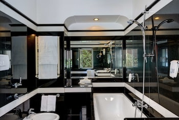 Classic Room, 1 King Bed
