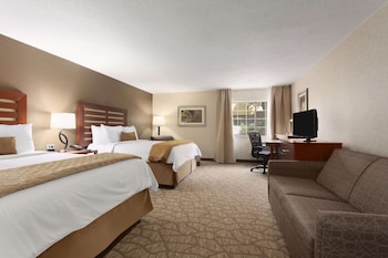 Room, 2 Queen Beds (Spacious)