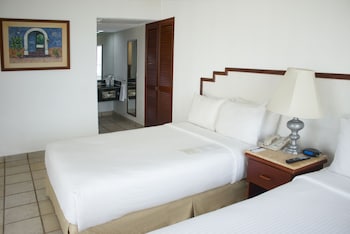 Junior Suite, 2 Double Beds, Ocean View