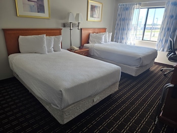 Room, 2 Double Beds, Non Smoking (No Elevator)