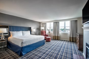 Traditional Room, 1 King Bed