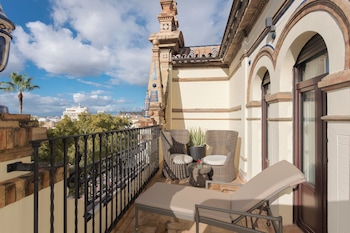 Grand Room, 2 Twin Beds, Terrace