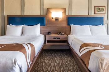Standard Room, 2 Queen Beds, Non Smoking