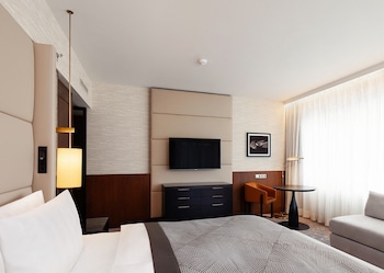 Premium Room, 1 King Bed