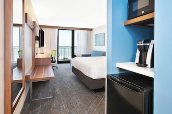 Standard Room, 1 King Bed