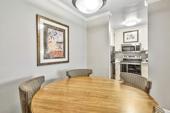 Deluxe Suite, 2 Bedrooms