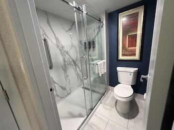 Suite, 2 Double Beds, Non Smoking (Pet Friendly;with Sofabed)