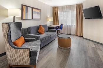 Suite, 2 Double Beds, Non Smoking (with Sofabed)
