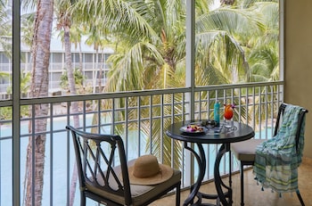 Lagoon View Double Queen Guestroom