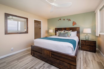 1 Bedroom, Oceanfront (Unit 207 ,1Bath)