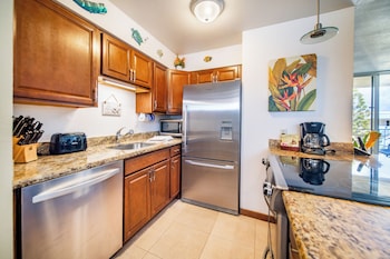 Condo, 1 Bedroom, Ocean View (Unit 807 ,1Bath)