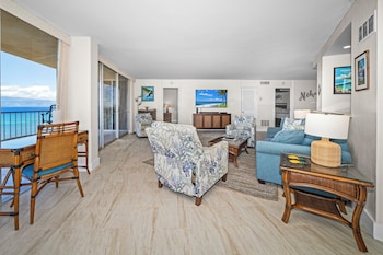 Condo, 2 Bedrooms, Oceanfront (Unit 1011, 2.5 Bath)