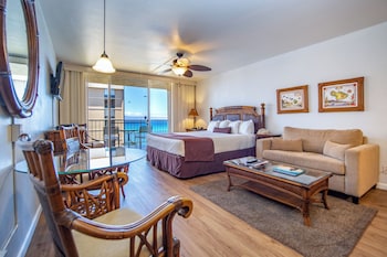 Studio, Ocean View (Unit 917)