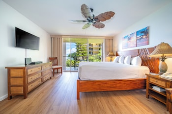 Studio, Ocean View (Unit 205)