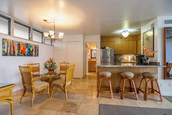 Condo, 1 Bedroom, Oceanfront (Unit 408 ,1Bath)