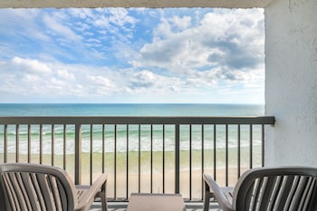 Deluxe Room, 2 Queen Beds, Balcony, Oceanfront