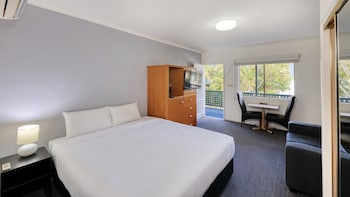 Family Room, Multiple Beds, Non Smoking