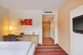 Comfort Room, 1 Queen Bed