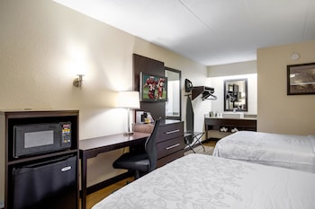 Premium Room, 2 Queen Beds (Smoke Free)