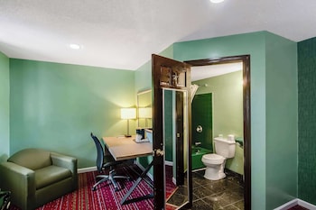 Room, 2 Queen Beds, Non Smoking (Pet Friendly)