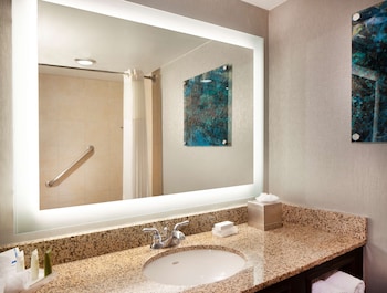 Deluxe Room, 2 Double Beds