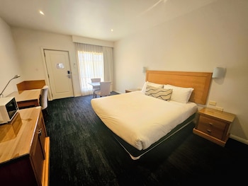 King Spa Room