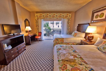 Classic Room, 2 Double Beds, Balcony