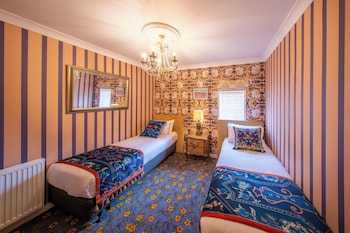 Premium Two Bedroom Suite (In Adjacent Building)