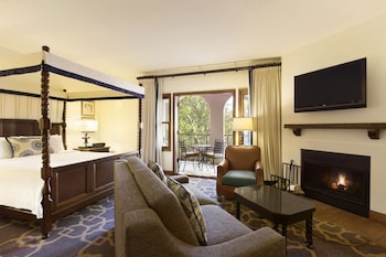 Suite, 1 King Bed (Mission Spa)