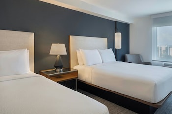1 Bedroom Suite, 2 Double, Sofa bed, City view