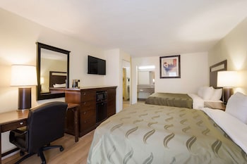 Room, 2 Queen Beds, Accessible, Non Smoking