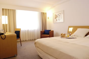 Executive Room, 1 King Bed