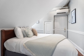 Basic Room, 1 Double Bed, Non Smoking