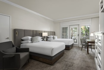 Room, 2 Double Beds, Terrace (Garden)