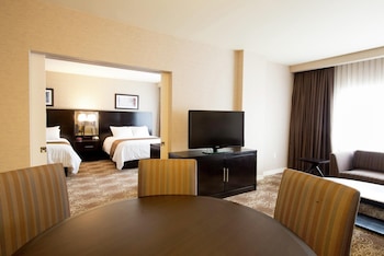 Suite, Multiple Beds (Deluxe)