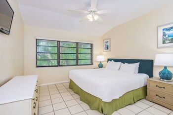 Suite, Multiple Beds, Marina View