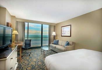 Room, 1 King Bed, Bathtub, Oceanfront