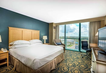 Room, 1 King Bed, Accessible, City View (Hearing)