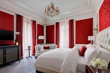 Suite, 1 Bedroom, Accessible Bathtub (Butler Service Included)