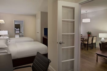 Suite, 1 Bedroom, Kitchen