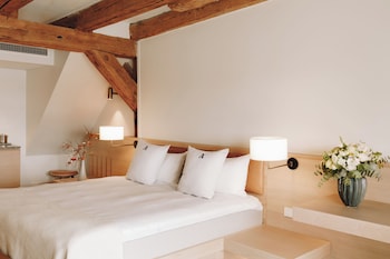 Suite (Admiral)