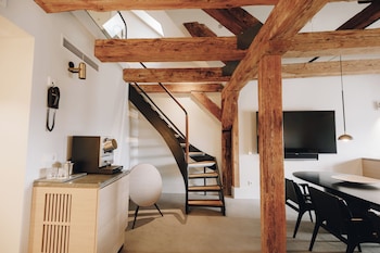 Suite (Conference)