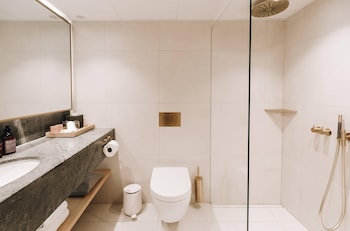 Deluxe Twin Room (Waterfront)