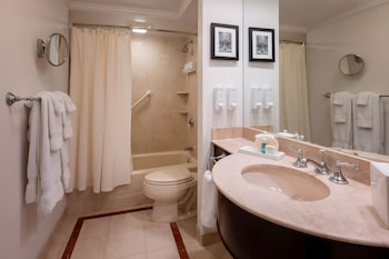 Classic Room, 1 Queen Bed