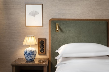 Junior Suite, 1 King Bed