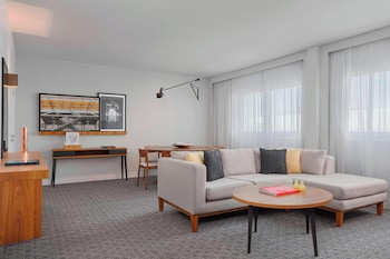 Executive Suite, 2 Bedrooms, City View